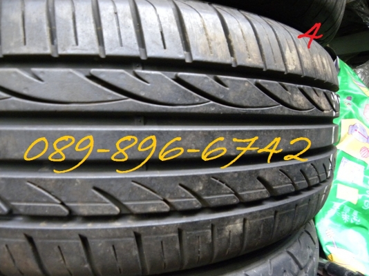 ขายยาง 215/60 R16 ดอกเต็ม สีในร่อยยางยังอยู่
