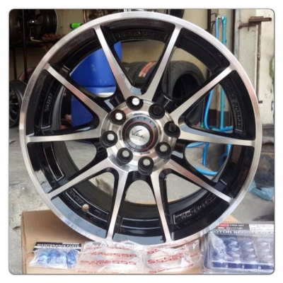 ขายล้อแม็กใหม่100\% Samurai ขอบ15 4รู100/114 ราคา 9,500 บาท ของแถมเพียบ!!!