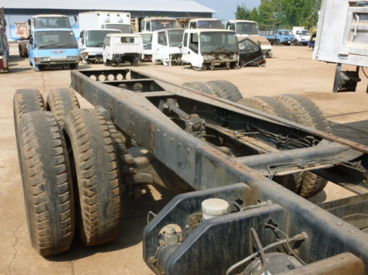 แสงฟ้าเต้นรถ////ขาย10ล้อNISSAN-UD-CDA12M 177แรง ยาว6.10เมตร แสงฟ้าเต้นรถ////ขาย10ล้อNISSAN-UD-CDA12M 177แรง ยาว6.10เมตร