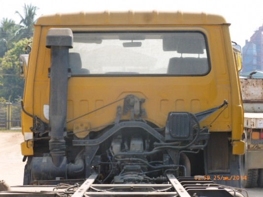 แสงฟ้าเต้นรถ////ขาย10ล้อNISSAN-UD-CDA12M 177แรง ยาว6.10เมตร