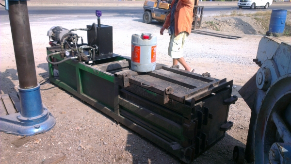 Sell> ขายแท่นอัดกระดาษแนงนอนมือสอง ราคาถูกครับ เพ่งต่อมาใหมา ใช้งานได้เป็นอย่างดีครับ มอเตอร์ 10HP นครปฐมครับ