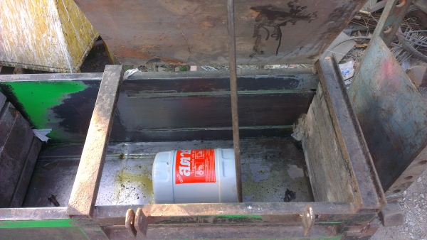 Sell> ขายแท่นอัดกระดาษแนงนอนมือสอง ราคาถูกครับ เพ่งต่อมาใหมา ใช้งานได้เป็นอย่างดีครับ มอเตอร์ 10HP นครปฐมครับ