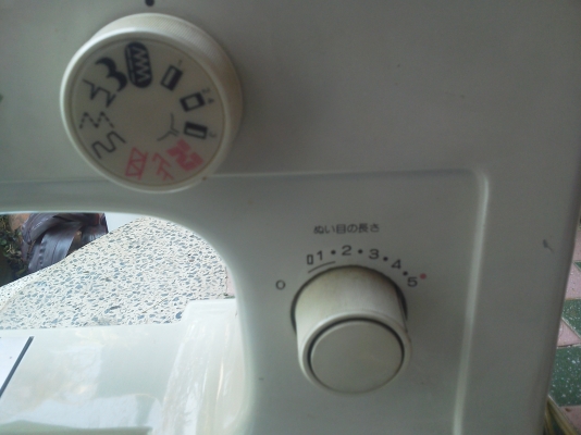 จักรเย็บผ้า JUKI ของญี่ปุ่นพร้อมใช้งานได้เลยมีลายและทำรั่งดุมได้ในตัว