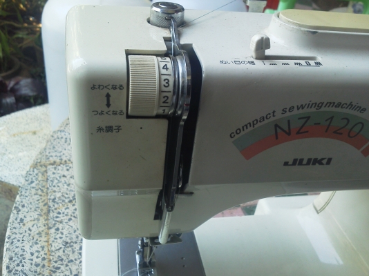 จักรเย็บผ้า JUKI ของญี่ปุ่นพร้อมใช้งานได้เลยมีลายและทำรั่งดุมได้ในตัว