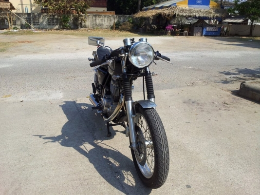 ขาย Yamaha SR 400 ปี 2002 ขาย Yamaha SR 400 ปี 2002