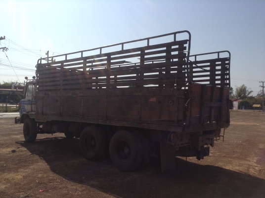 ***380,000*** 10 ล้อเพลาเดียว KT925 ช่วงล่าง F18 เครื่อง EH700 168 HP คัสซีสวยใช้ได้ ทะเบียนพร้อมโอน