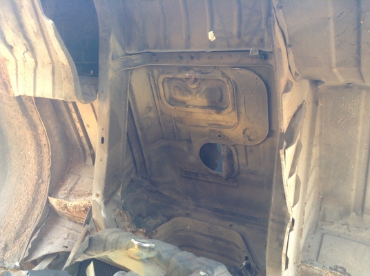 ***380,000*** 10 ล้อเพลาเดียว KT925 ช่วงล่าง F18 เครื่อง EH700 168 HP คัสซีสวยใช้ได้ ทะเบียนพร้อมโอน