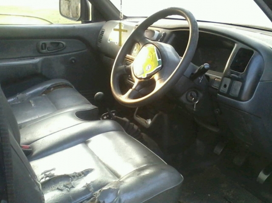 Mitsubishi strada ปี 2542-43