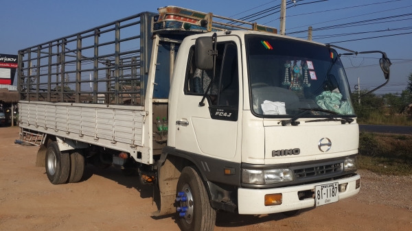 ขายด่วนหกล้อดั้ม HINO FC4J ยาว5.5เมตรสภาพเดิมๆพร้อมใช้งานจองโทร0801515451