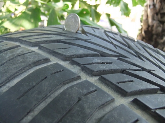 ยางเปอร์เซ็นต์สภาพสวยR17 ยางเปอร์เซ็นต์สภาพสวยR17