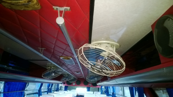 รถบัสHINO 33ที่นั่ง สวยน่าใช้ ยาว8.5ม. ระบบพัดลม เครื่อง คัสซีสวย...เล่มพร้อม..