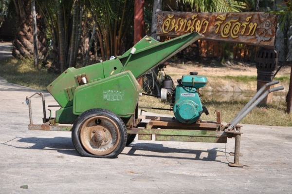 ขายเครื่อง สับ ย่อย กิ่งไม้ อเนคประสงค์ นำเข้าญี่ปุ่นยังไม่เคยใช้งานในไทย 19,500เท่านั้น!!