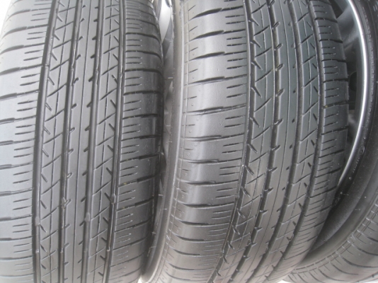 ขายล้อแม็ก new vios 16"x6" et51 4รู100 + ยาง Bridgestone Turanza er33 195/50r16 ยางผลิตสัปดาห์ที่21 ปี13 ยังมองเห็นตุ่มอยู่บ้าง2เส้นครับ ขายทั้งชุด 16,900 บาทครับ สนใจติดต่อเล็กคลองสามครับ (081-3747940)