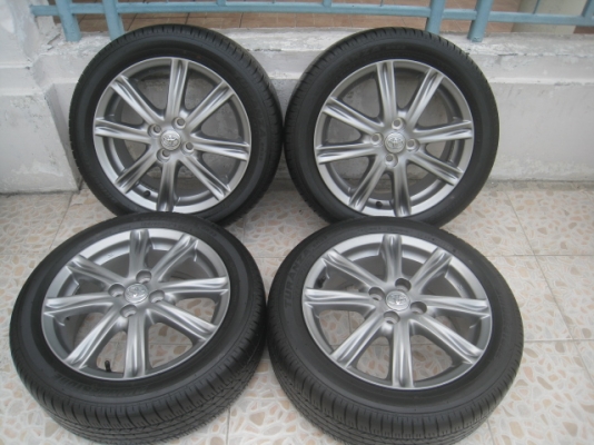 ขายล้อแม็ก new vios 16"x6" et51 4รู100 + ยาง Bridgestone Turanza er33 195/50r16 ยางผลิตสัปดาห์ที่21 ปี13 ยังมองเห็นตุ่มอยู่บ้าง2เส้นครับ ขายทั้งชุด 16,900 บาทครับ สนใจติดต่อเล็กคลองสามครับ (081-3747940)