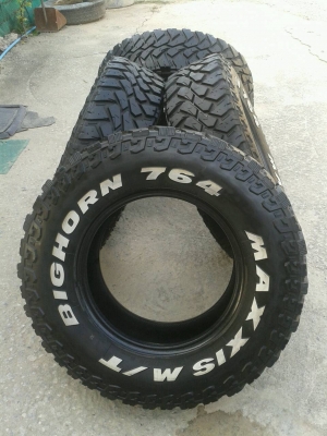 ขายยางMud764ขนาด245/75R16ปี12