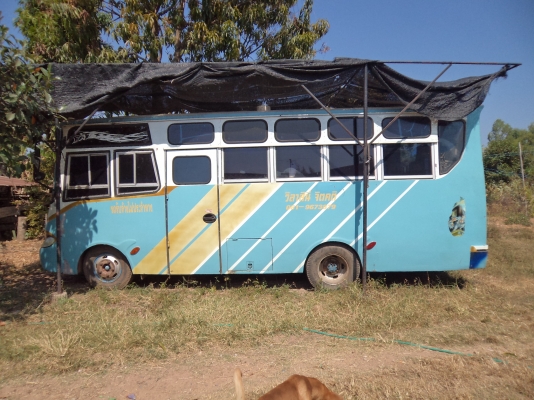 ขาย175000บาท รถบัสรับส่งนักเรียน สภาพดีพร้อมใช้งาน