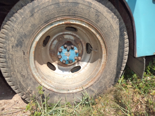 ขาย175000บาท รถบัสรับส่งนักเรียน สภาพดีพร้อมใช้งาน