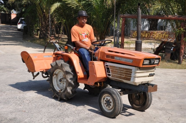 ขายรถไถ KUBOTA B1400 พร้อมโรตารี่หลัง สภาพสวยเดิมญี่ปุ่นไม่เคยใช้งานในไทย 59,000 บาท