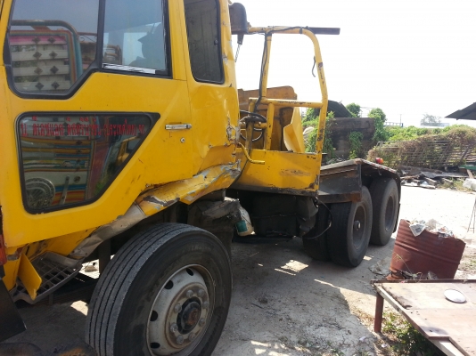 ขายด่วนตามสภาพเลยครับหัวลากFN527มีโดนซ้ายนิดหน่อยเครื่องดีแชสซีสวย