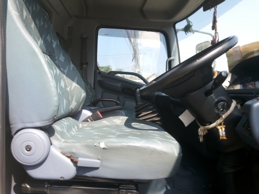 ขายรถ 6 ล้อ Hino mega 150 แรงม้า ปี46