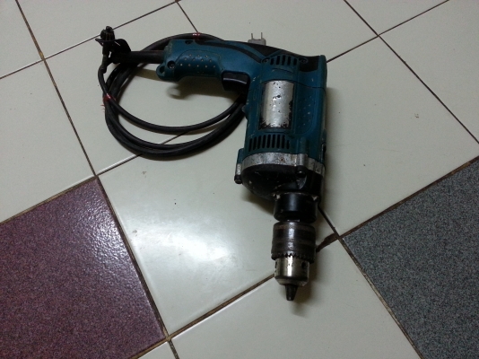 ขายสว่านไฟฟ้ายี่ห้อmakitaรุ่นHp1630(710W) 2ระบบสามารถเจาะกระแทกปูนได้ ขายสว่านไฟฟ้ายี่ห้อmakitaรุ่นHp1630(710W) 2ระบบสามารถเจาะกระแทกปูนได้