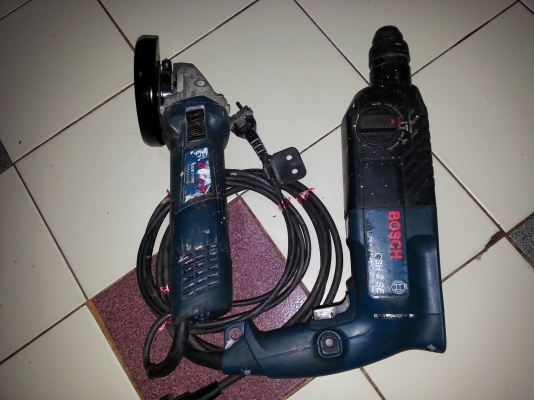 ขายสว่านโรตารี่3ระบบ+หินเจียBOSCH 4นิ้วพร้อมใช้งานขายไม่แพงคับ