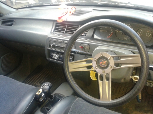 ้อยากขาย HONDA เตารีด 4 ประตู พร้อมใ้ช้ราคาถูก