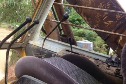 ***ขายแล้วครับขอบคุณ Truck2hand ขาย แบคโฮ SUMITOMO 120LC สภาพดีใช้งานปกติ เครื่องMITSU6D31  ปั็มดี เอวดีช่วงล่างดี ทำงานดี สัญญาซื้อขาย ขายตามสภาพ พร้อมใช้งาน ราคาต่อรองได้เด้อ พี่น้องครับ