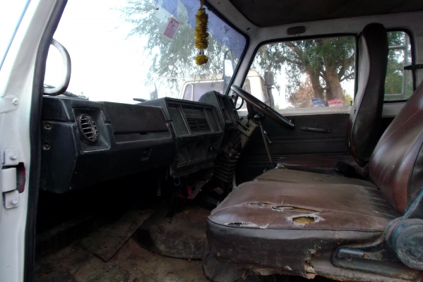 ขายด่วนรถ6ล้อJCMดรั้มเครือง145แรงม้ายาง900สภาพดี