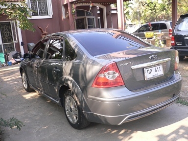ขายรถ FORD FOCUS 1.8 GHIA วิ่ง 125,000กิโล รถสภาพพร้อมใช้ ขายราคา 248.000 บาท