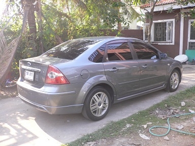 ขายรถ FORD FOCUS 1.8 GHIA วิ่ง 125,000กิโล รถสภาพพร้อมใช้ ขายราคา 248.000 บาท