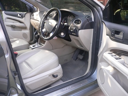 ขายรถ FORD FOCUS 1.8 GHIA วิ่ง 125,000กิโล รถสภาพพร้อมใช้ ขายราคา 248.000 บาท