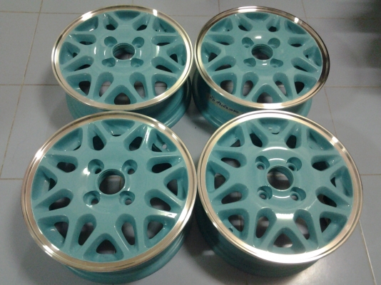 ขายแม็กซ์ขอบ13นิ้ว 1ชุดไม่มีซ่อม  สภาพดีมากๆ 4รู 100 กว้าง 5"