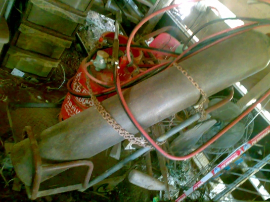 ตู้เชื่อม300A ชุดแก๊สลม หัวตัด พร้อมรถเข็น เหมาหมด 10,000 ด่วนๆ ครับ