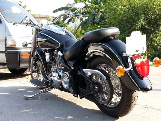 **วุฒินนบุรี**ยามาฮ่า ROAD STAR 1600cc.ปี2000 สภาพสวยเดิมๆท่อแต่งอินวอยพร้อมสรรพสารมิตร