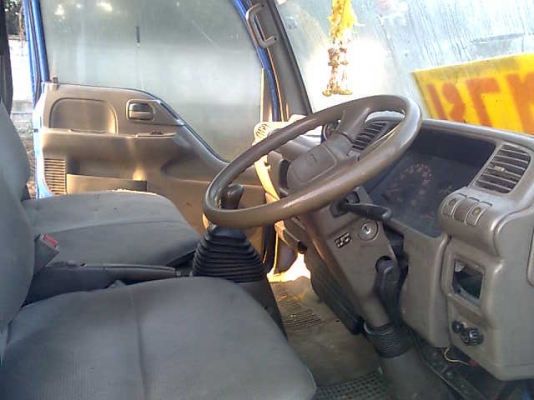 ต้องการขาย รถ 6 ล้อ ISUZU - NKR58E ปี 47