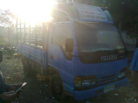 ต้องการขาย รถ 6 ล้อ ISUZU - NKR58E ปี 47