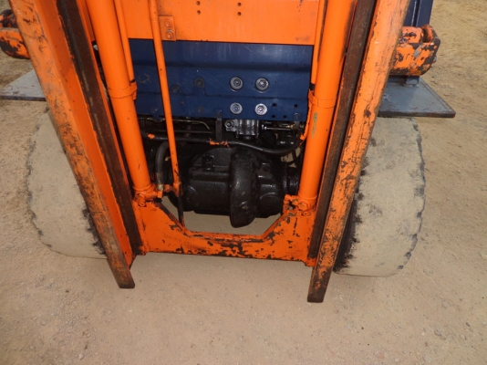 ขายรถยก TOYOTA 5FG25 เครื่องเบนซิน ติดต่อคุณจิ๊ด โทร. 089-7949488