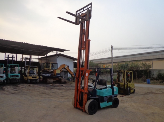 ขายรถยก TOYOTA 5FG25 เครื่องเบนซิน ติดต่อคุณจิ๊ด โทร. 089-7949488