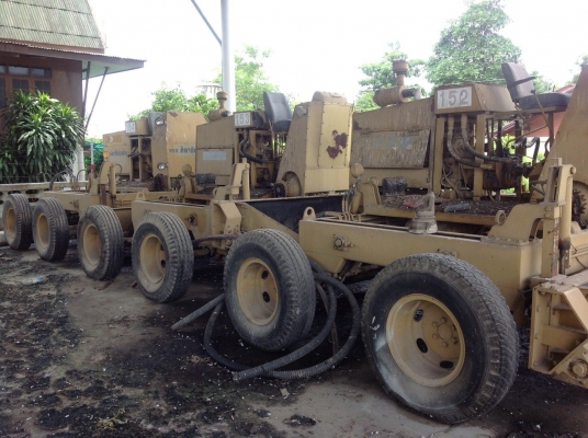 ขายเหล็กแผ่นหนา 6 มิล. ยาว6m. กว้าง 2.50m. มี 8 แผ่น  กก.ละ 16 บาทครับ