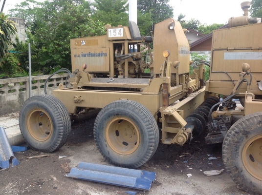 ขายเหล็กแผ่นหนา 6 มิล. ยาว6m. กว้าง 2.50m. มี 8 แผ่น  กก.ละ 16 บาทครับ