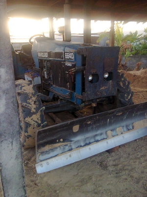 รถไถฟอร์ด  640  ล้อหน้าใหญ่     2   เพลา