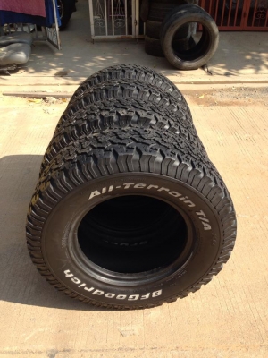 ขายยาง BF GOODRICH ALLTERRAIN  265-70-16 ดอกหนา ถูกๆครับ 7500