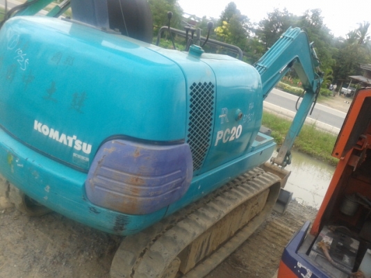ขายรถขุด KOMATSU  PC20-7 เก่านอก ยังไม่เคยใช้งานในไทย  เครื่องดีปั้มแรง เอวแน่น นพดล ระยอง 0818618678
