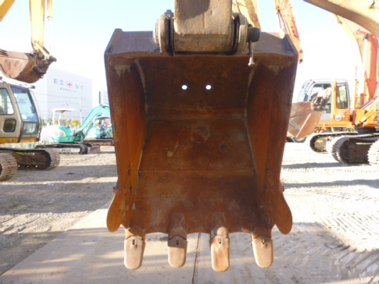 Lot.2124 Komatsu-PC128UU-1 ราคา 1,200,000 บาท