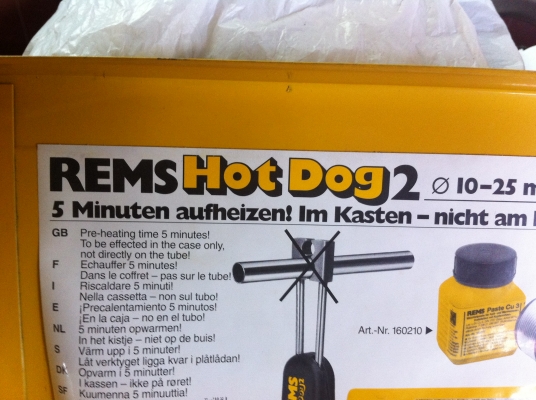 เครื่องเชื่อมท่อ REMS แบบผนึกรอยเชื่อมที่หล้ง รอยการเชื่อมสวยเพราะร้อนเท่ากันทุกด้านใช้กับท่อขนาด10-25 มม. ร้อนเร็ว