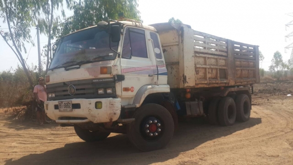 ขายสิบล้อ 2 เพลา  UD CWM 430 รถพร้อมใช้งาน ยางดี 10 เส้น 0811838154