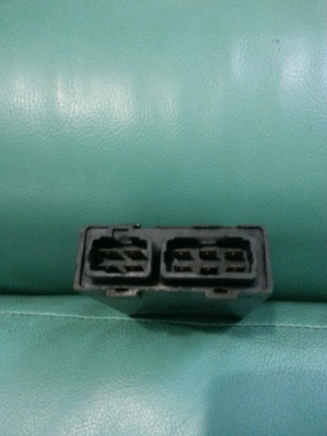 กล่องCDI suzuki bandit 400