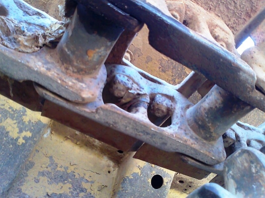 แทรคเตอร์ CAT D4E รถทำงานดีปกติ