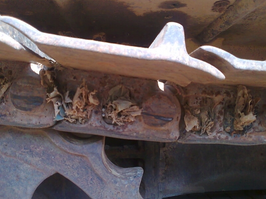 แทรคเตอร์ CAT D4E รถทำงานดีปกติ